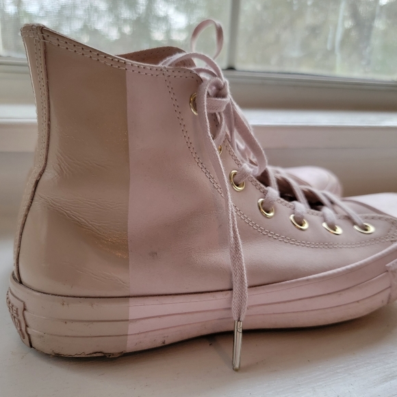 (Rare) Pink/Nude TwoTone Leather/Suede Converse - Picture 2 of 6